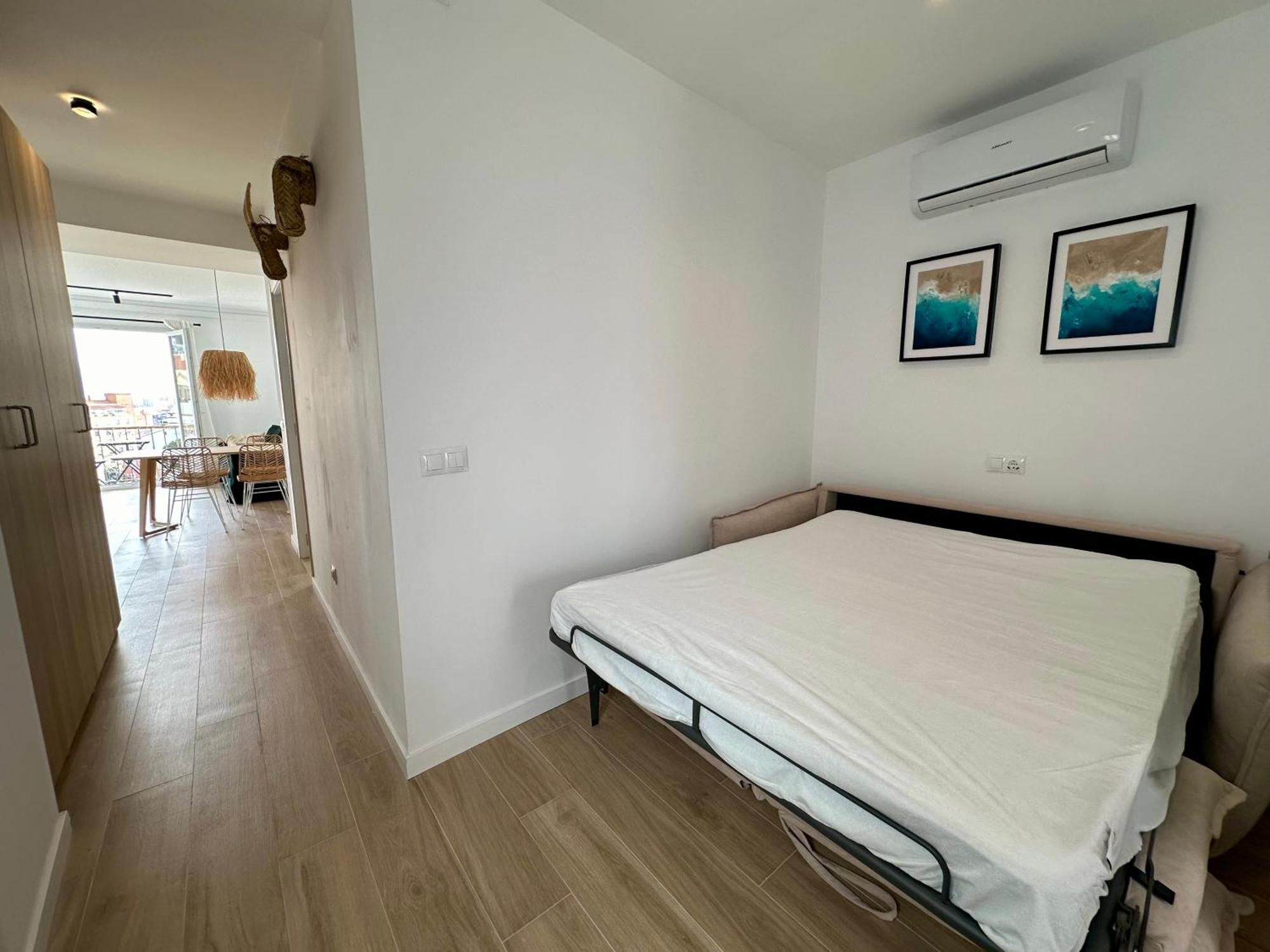 Atico Con Solarium Y Bbq Cerca Del Centro 6 Pax Leilighet Málaga Eksteriør bilde